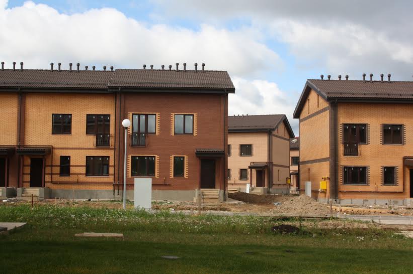 Площадь экодолье. Оренбург ивановка экодолье. Экодолье оренбург фото. Площадь экодолье. Площадь экодолье.